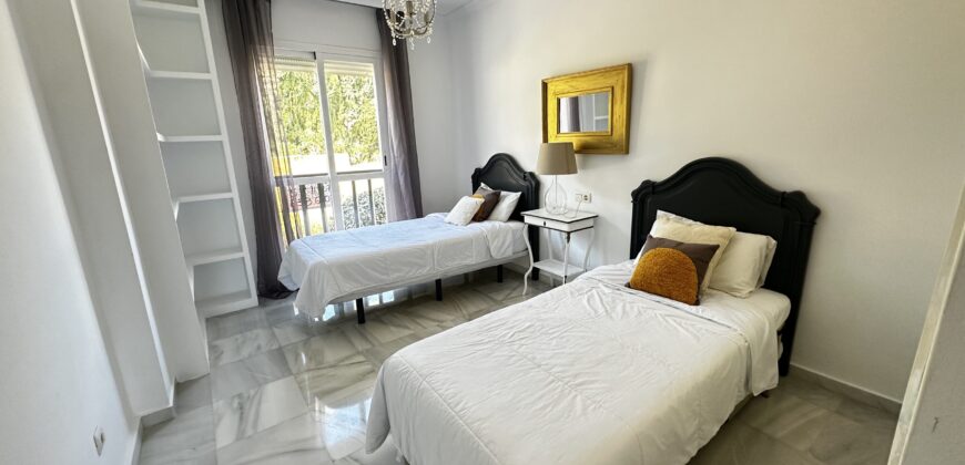 Fully renovated 2 bed Apartment in Nueva Andalucía | Señorío de Gonzaga | La Concha Views