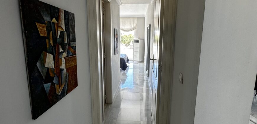 Fully renovated 2 bed Apartment in Nueva Andalucía | Señorío de Gonzaga | La Concha Views