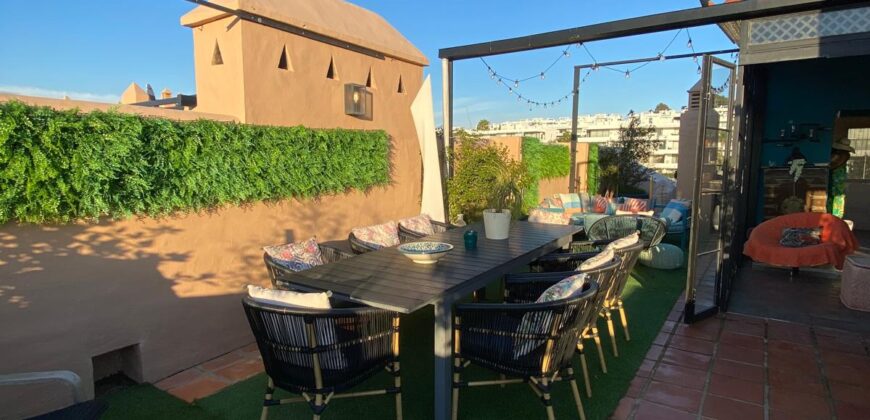 DUPLEX PENTHOUSE IN URB. LA CARTUJA, ESTEPONA