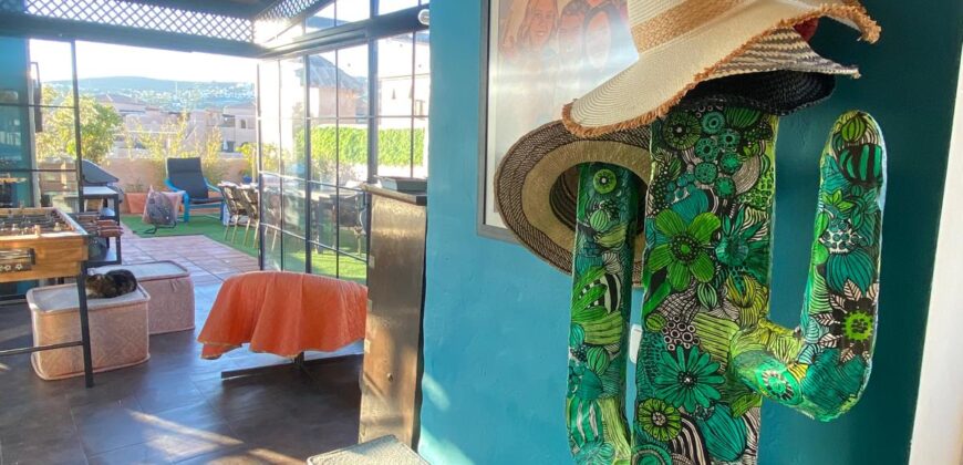 DUPLEX PENTHOUSE IN URB. LA CARTUJA, ESTEPONA