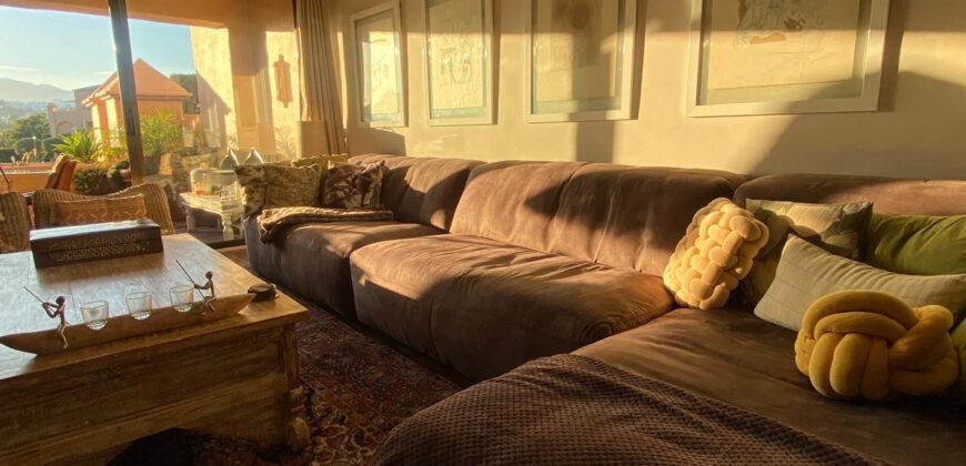 DUPLEX PENTHOUSE IN URB. LA CARTUJA, ESTEPONA