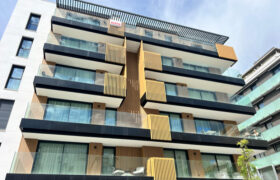 A luxurious 3 bed apartment in a brand-new modern building in the heart of Marbella