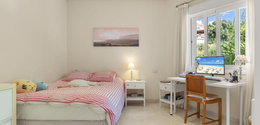 VERY SPACIOUS 6 BED VILLA – EL PARAISO ALTO, BENAHAVÍS