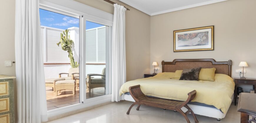 VERY SPACIOUS 6 BED VILLA – EL PARAISO ALTO, BENAHAVÍS