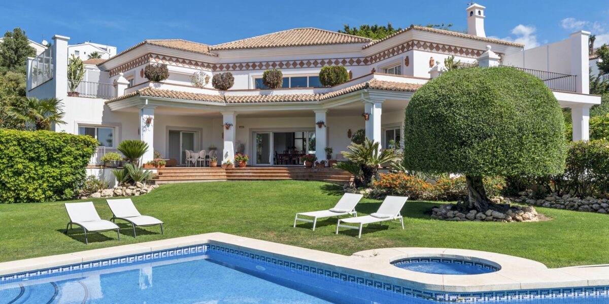VERY SPACIOUS 6 BED VILLA – EL PARAISO ALTO, BENAHAVÍS