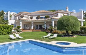 VERY SPACIOUS 6 BED VILLA – EL PARAISO ALTO, BENAHAVÍS
