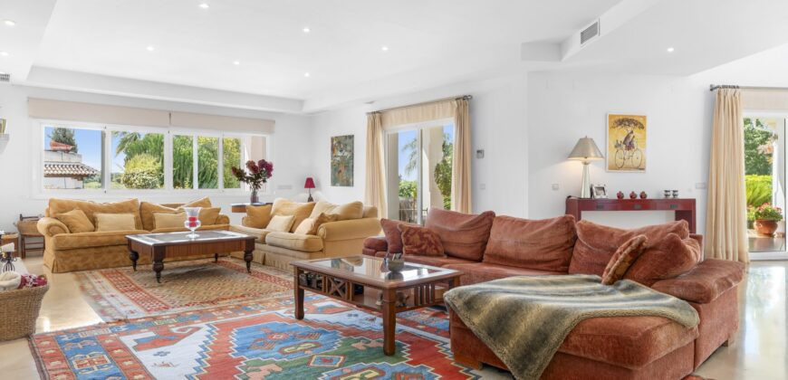 VERY SPACIOUS 6 BED VILLA – EL PARAISO ALTO, BENAHAVÍS