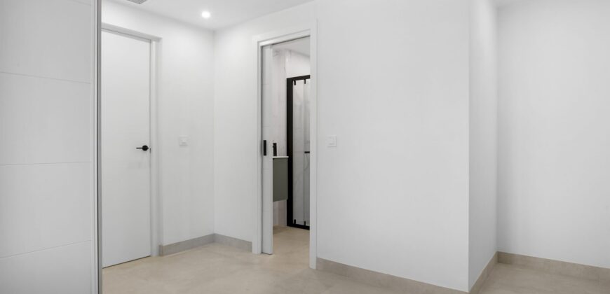 Bright Modern 3 bed apartment in Urb. Malambo, Nueva Andalucía, Marbella