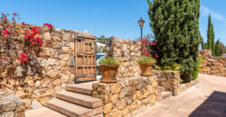 A Beautiful 4-Bedroom Villa in La Paloma, Between Sotogrande and La Duquesa