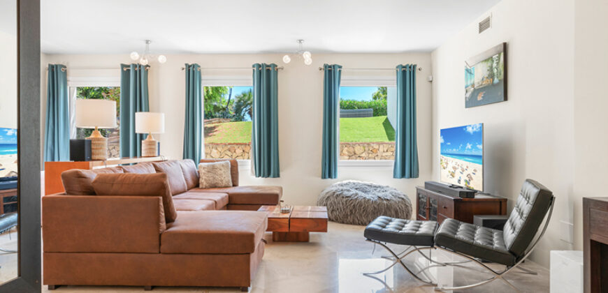 A Beautiful 4-Bedroom Villa in La Paloma, Between Sotogrande and La Duquesa