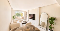 Elegant Luxury 2 bed Apartment for Sale in El Lago, Los Arqueros, Benahavís