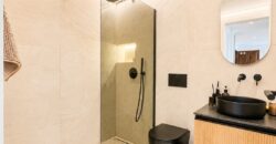 Elegant Luxury 2 bed Apartment for Sale in El Lago, Los Arqueros, Benahavís