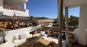 Very nice and cozy 2-bedroom apartment in Selwo Hills, Estepona