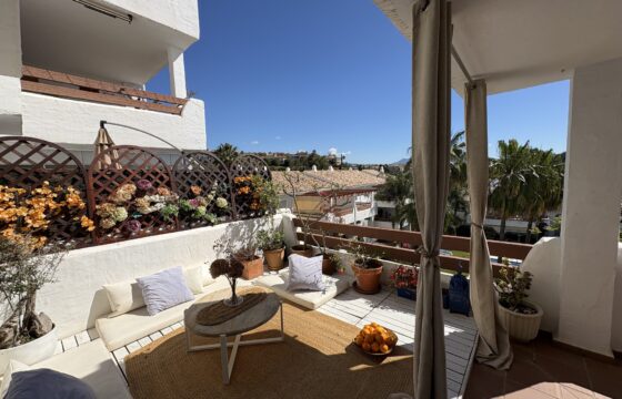 Very nice and cozy 2-bedroom apartment in Selwo Hills, Estepona