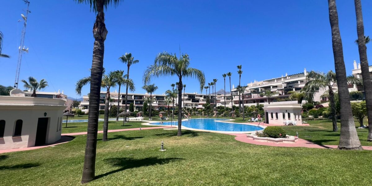 EXCLUSIVE LISTING – LOCRIMAR